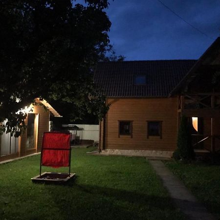 Файна Хижа Mizhhirya  Exterior photo